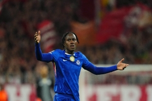 查洛巴：想向球迷道歉，上赛季我们拼来了欧冠资格不想再失去它